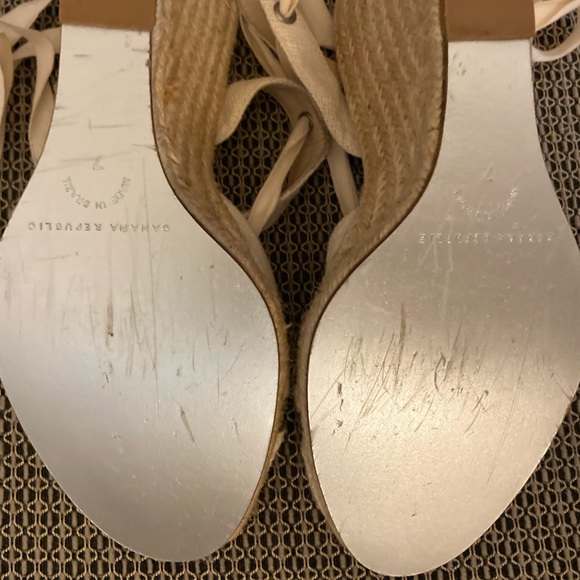 Banana Republic size 7 Lace Up Espadrilles - Picture 6 of 6